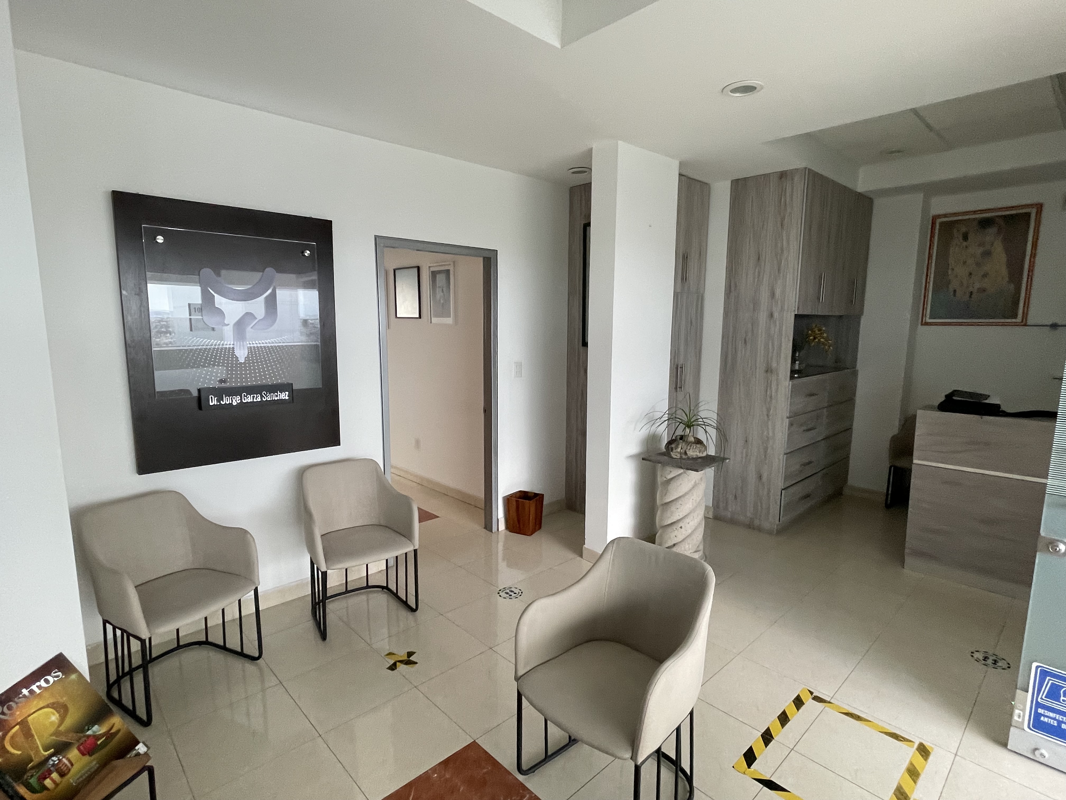 Coloproctólogo en Puebla -Dr. Jorrge Garza Sánchez